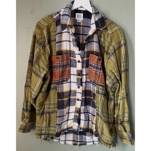 BDG Tops - Urban Outfitters BDG Patchwork Plaid Raw Hem Flannel Shirt Size XS
